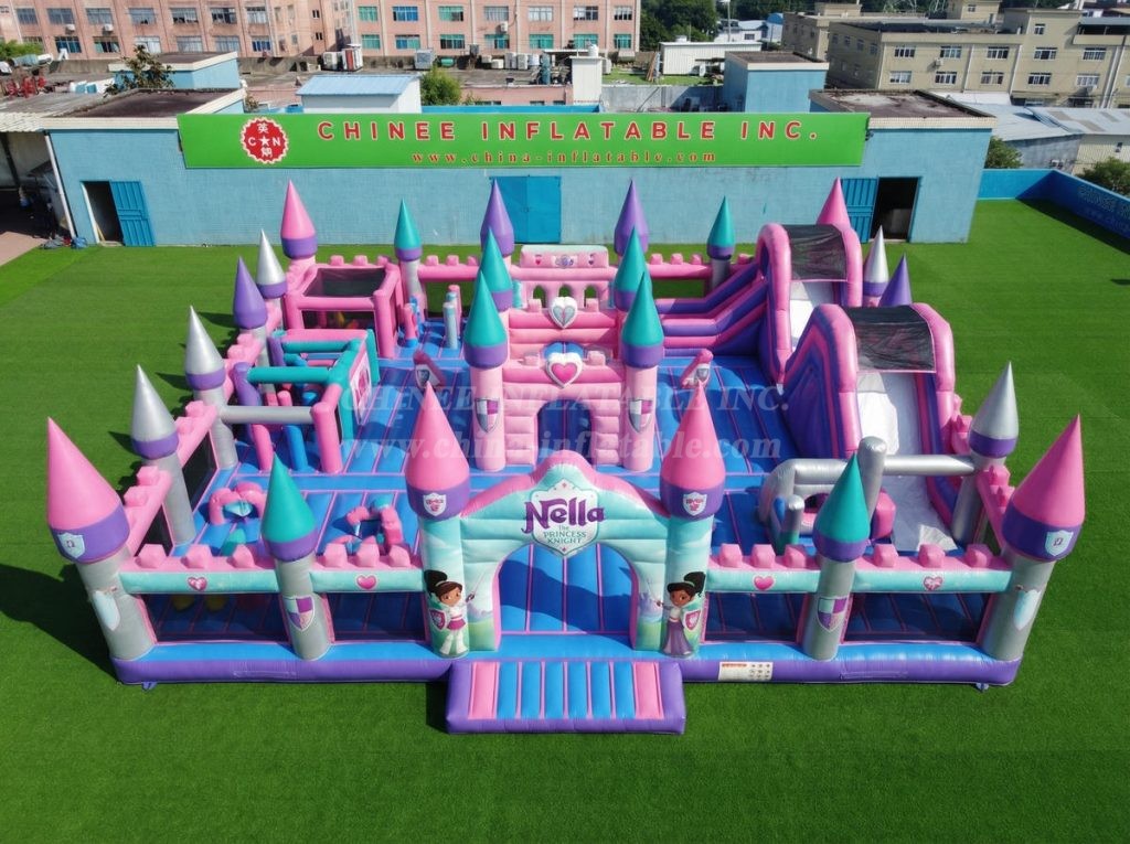 GF3-1374 Nella Knight Theme Inflatable Park