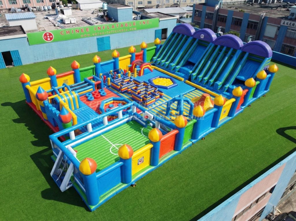 GF3-637 Giant Inflatable Park