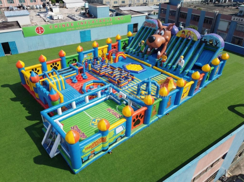 GF3-681 Scooby-Doo Theme Giant Inflatable Park