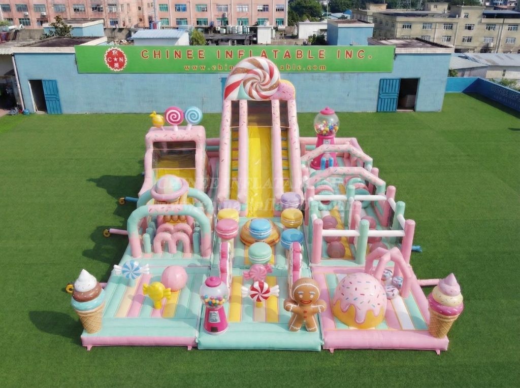 GF3-736 Candy Theme Inflatable Playground