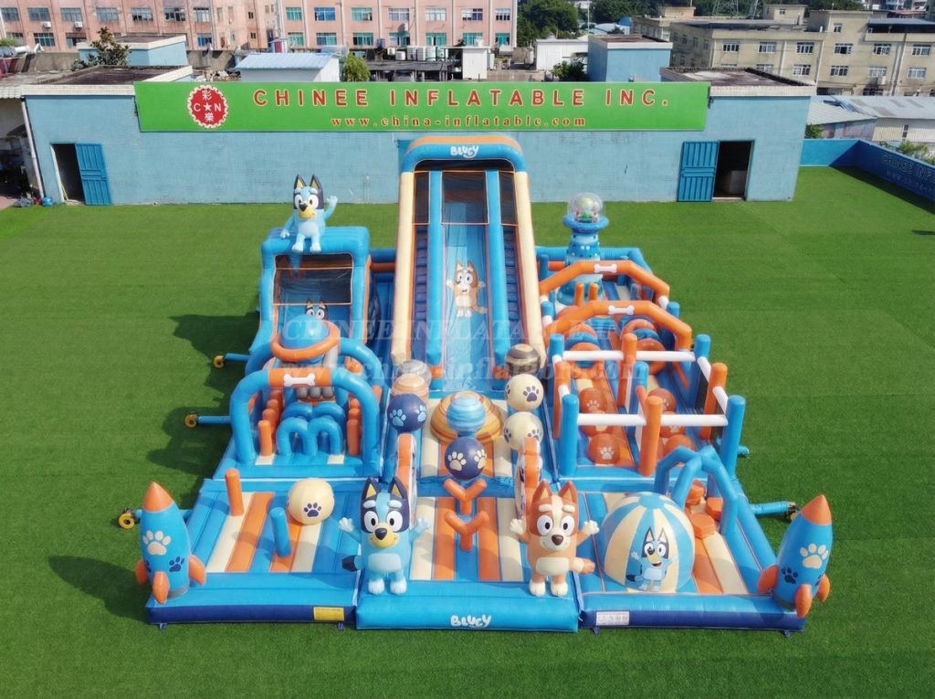 GF3-941 Bluey Theme Inflatable Playground