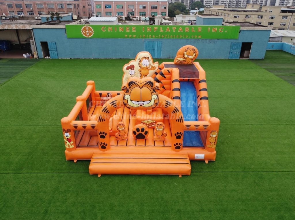 T2-8879 Garfield Theme Bouncy Castle With Slide