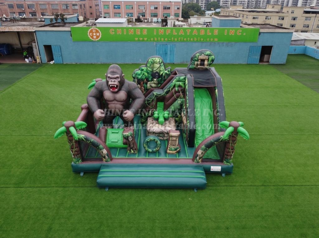 T2-8883 King Kong Theme Bouncy Castle With Slide