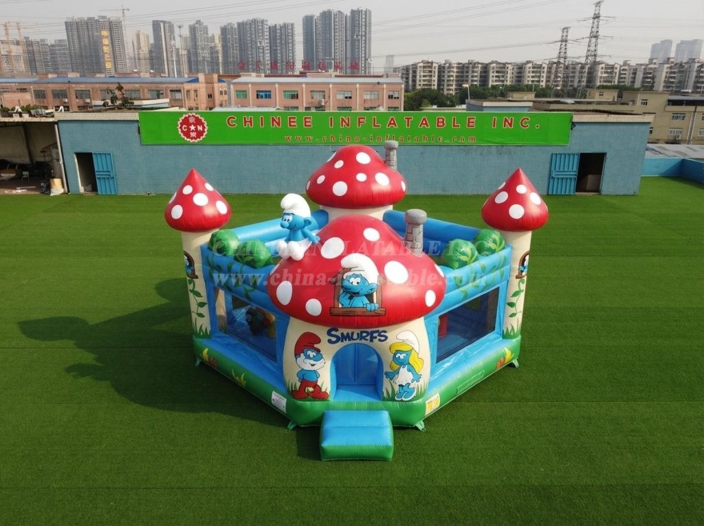 T5-3303 The Smurfs Theme Inflatable Castle