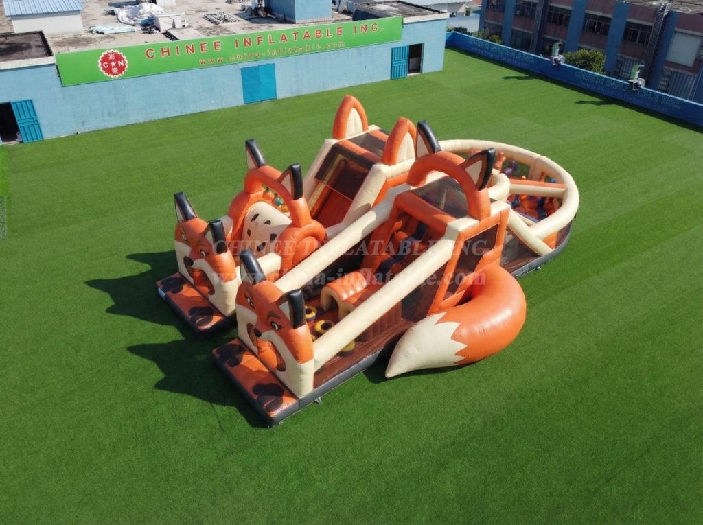 T7-5076 Fox Theme Inflatable Obstacle Courses