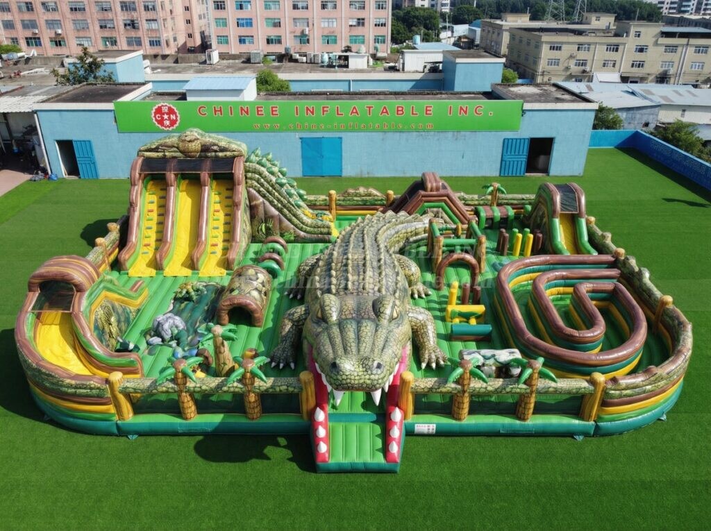 GF3-1538 Crocodile Theme Inflatable Park