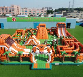 GF3-1561 Tiger Theme Inflatable Park