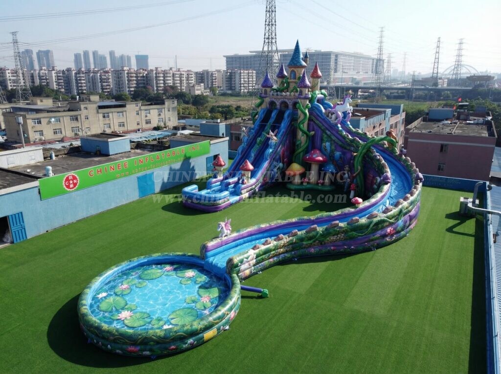 GS2-133 Fairy Tale Theme Giant Inflatable Water Slide