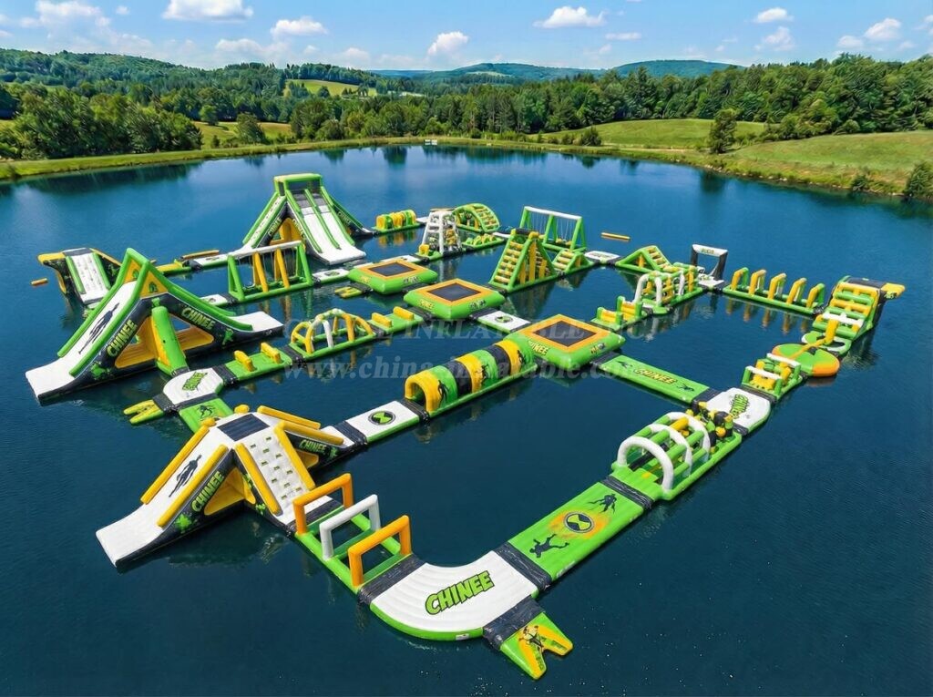 S666 Ben 10 Theme Inflatable Water Park
