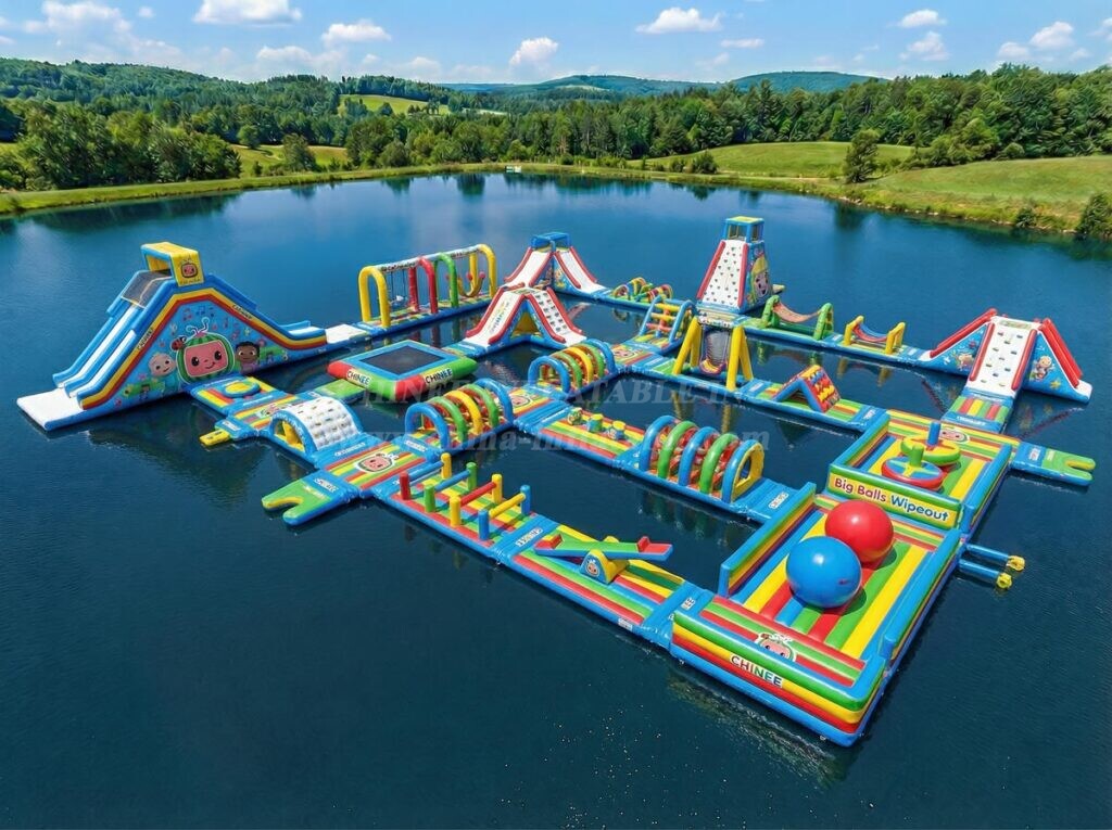 S675 Cocomelon Theme Inflatable Water Park
