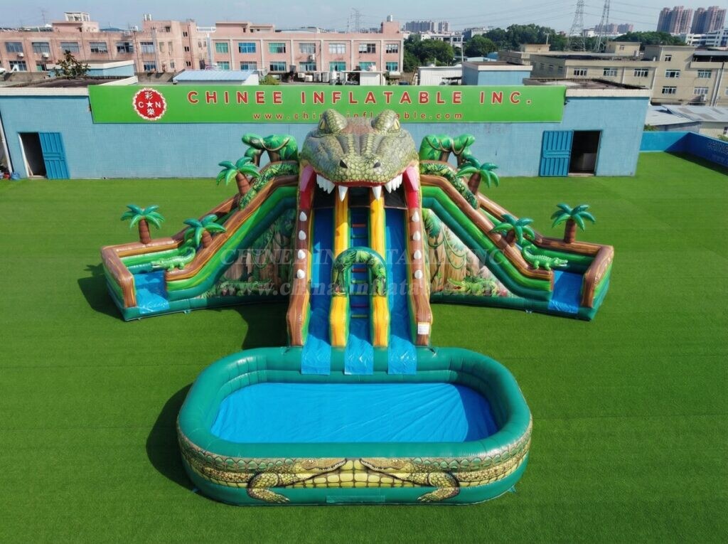 T8-6129 Crocodile Theme Inflatable Water Slide