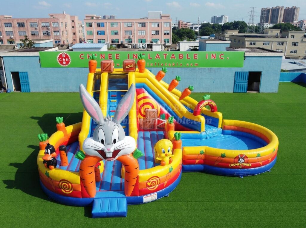 T8-6167 Looney Tunes Theme Inflatable Water Slide