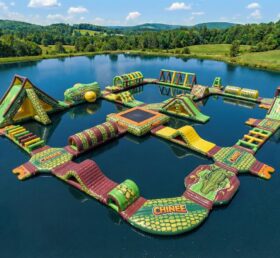 S721 Crocodile Theme Inflatable Water Park