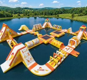 S765 Chicken Theme Inflatable Water Park