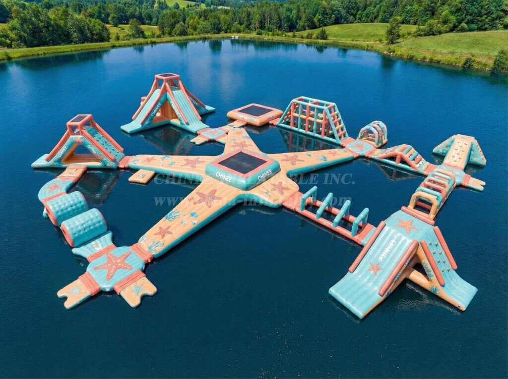 S826 Starfish Theme Inflatable Water Park