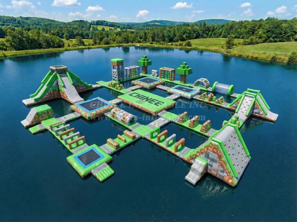 S908 Minecraft Theme Inflatable Water Park